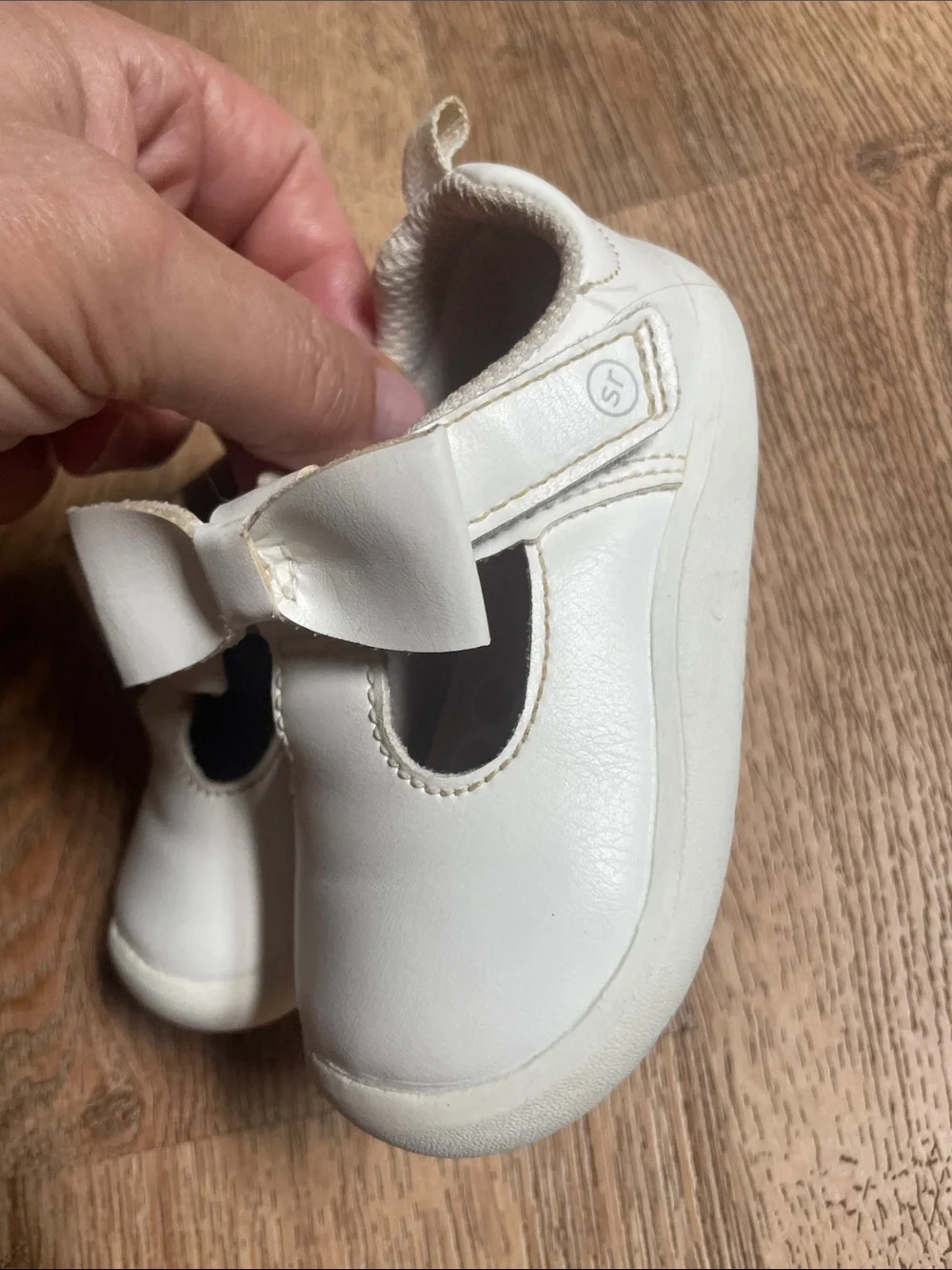 Munchkin Stride Rite Mary Jane Synthetic Bow 3 Baby Shoes